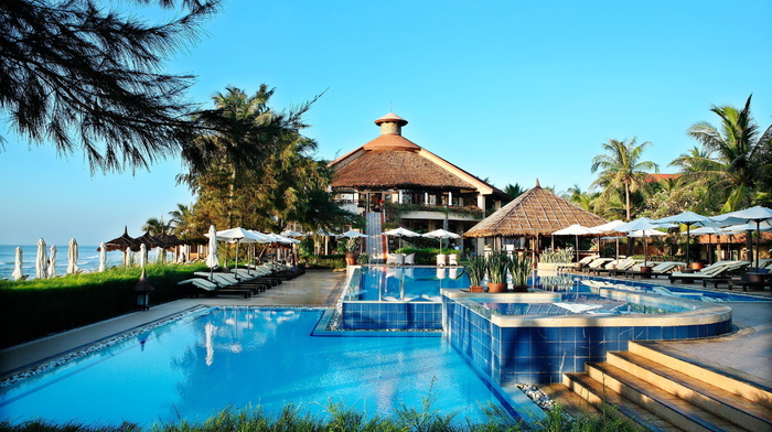 sea, house, palm trees