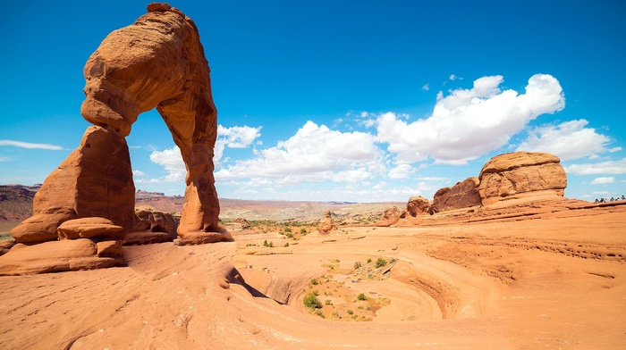 desert, clouds, Arches National Park, rock formation, arch, Utah, landscape