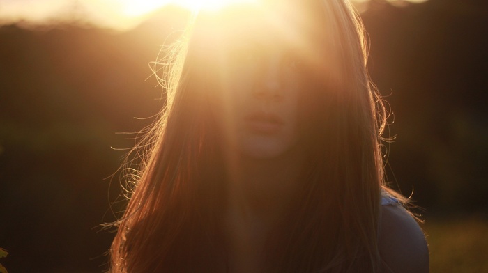 girl outdoors, sunlight