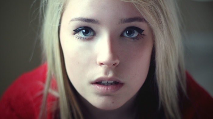 blue eyes, face, girl, looking at viewer, blonde