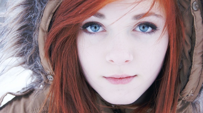 girl outdoors, redhead